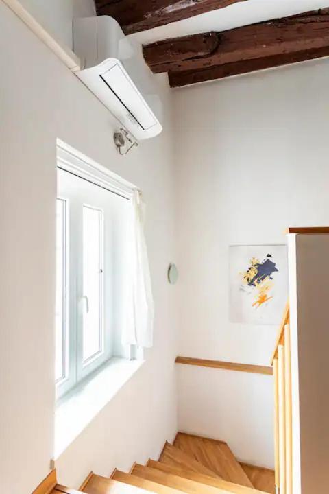 우디네 Terratetto In Centro + Parcheggio 아파트 외부 사진